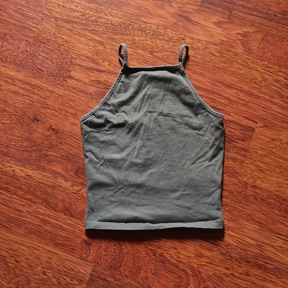 Garage Tops - High neck crop top‎